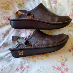 Alegria leather clogs sz 41 (US women's 10.5)